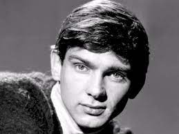 Ron’s Golden Oldies – Featuring Gene Pitney